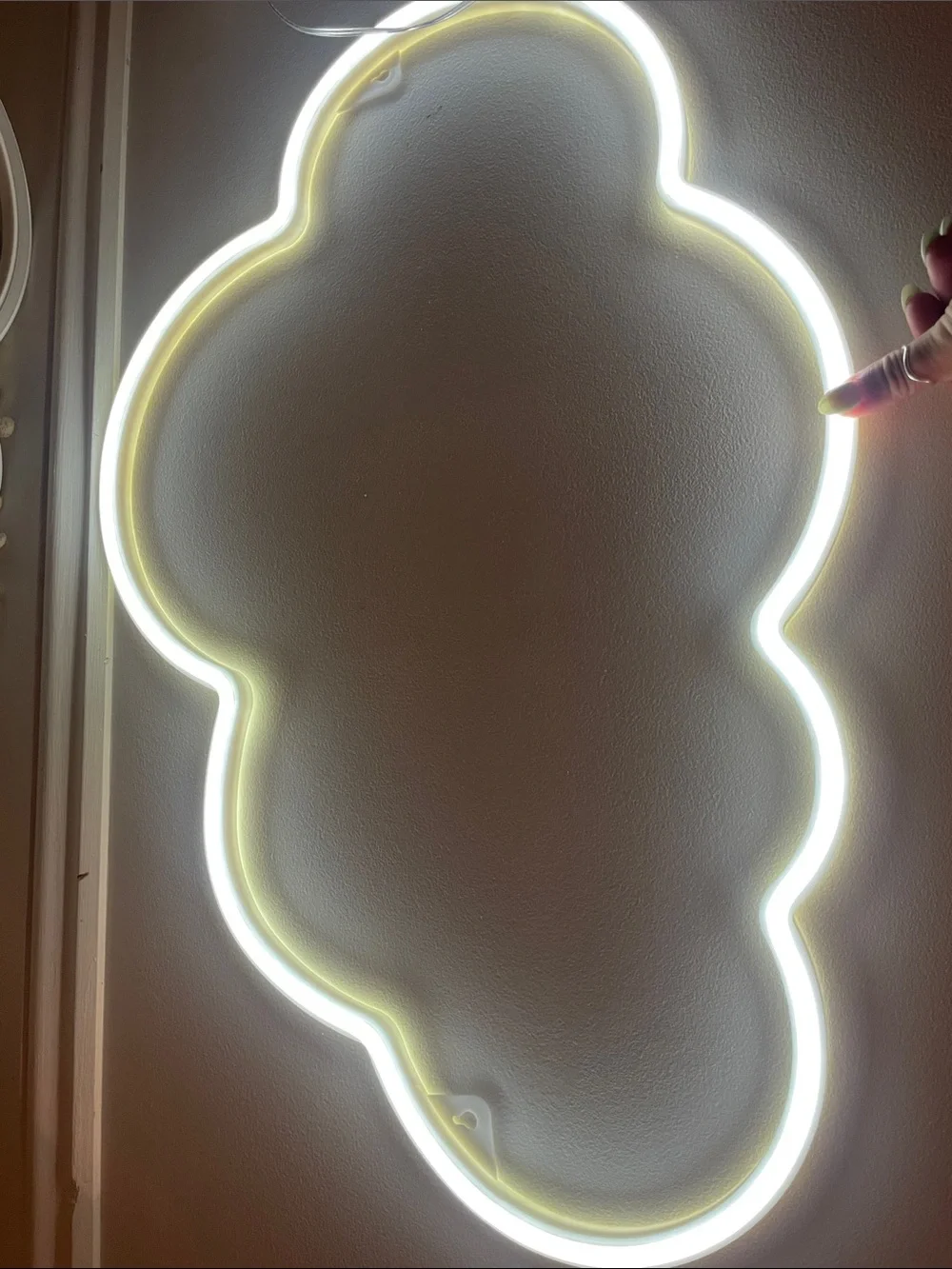 White Cloud LED Wall Decor